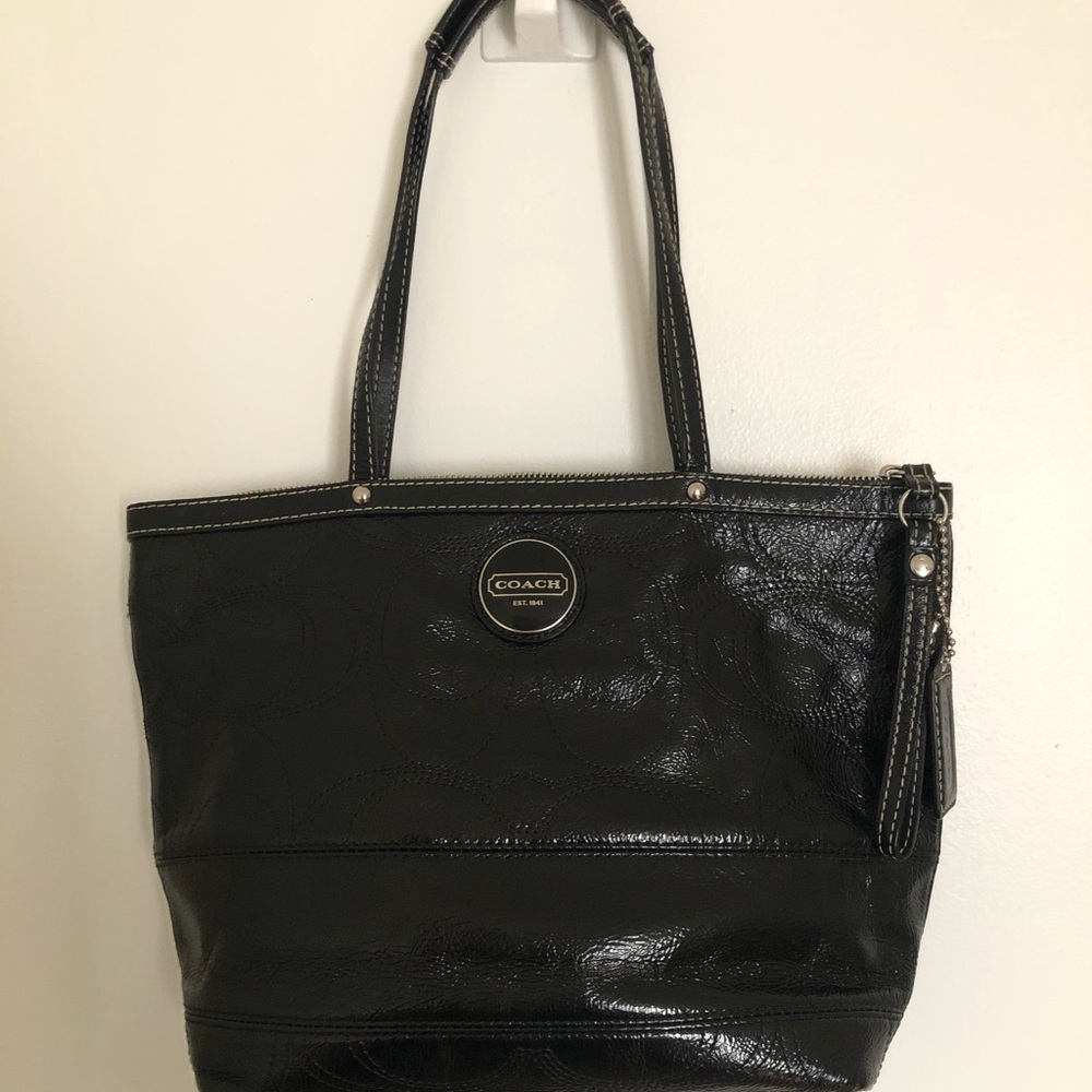 COACH patent leather tote - Picture 2 of 5